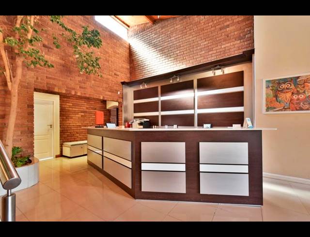 OFFICE FOR SALE IN GLENVISTA